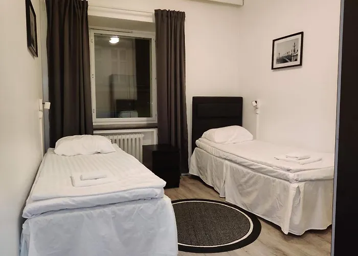 Alexi Apartments - Newly Renovated Apt In The Heart Of The City Near To Railway Station And Nokia Arena