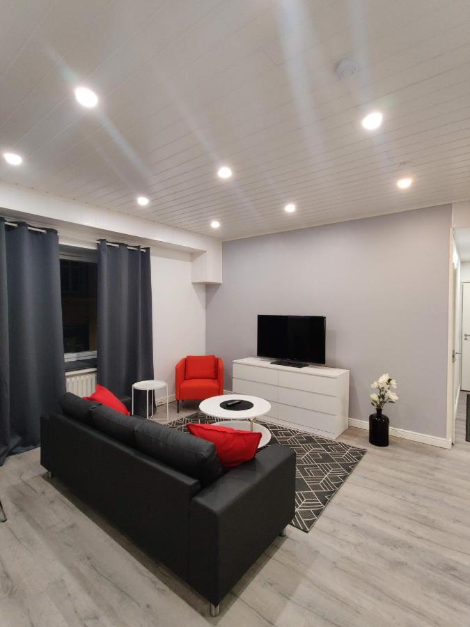 Alexi - Newly Renovated In The Heart Of The Near To Railway Station And Nokia Arena