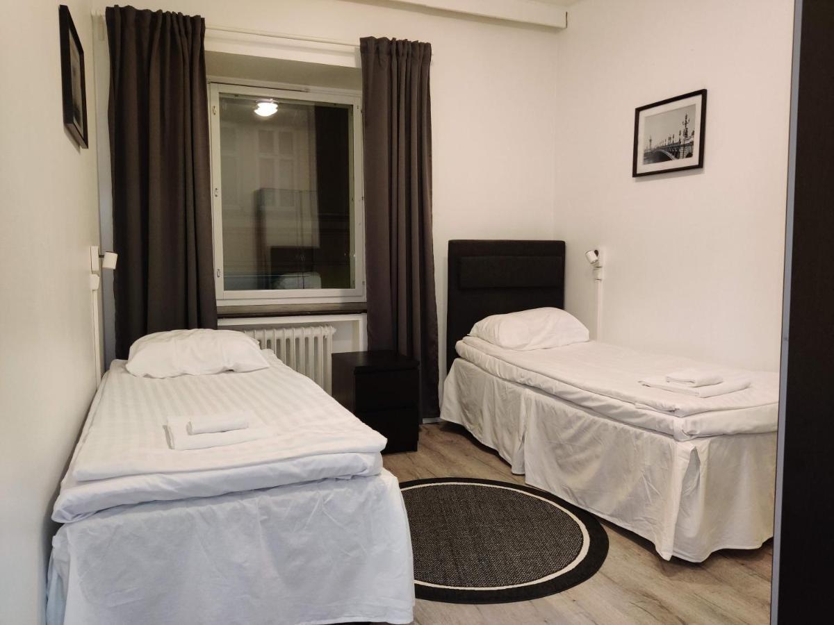 Alexi - Newly Renovated In The Heart Of The Near To Railway Station And Nokia Arena