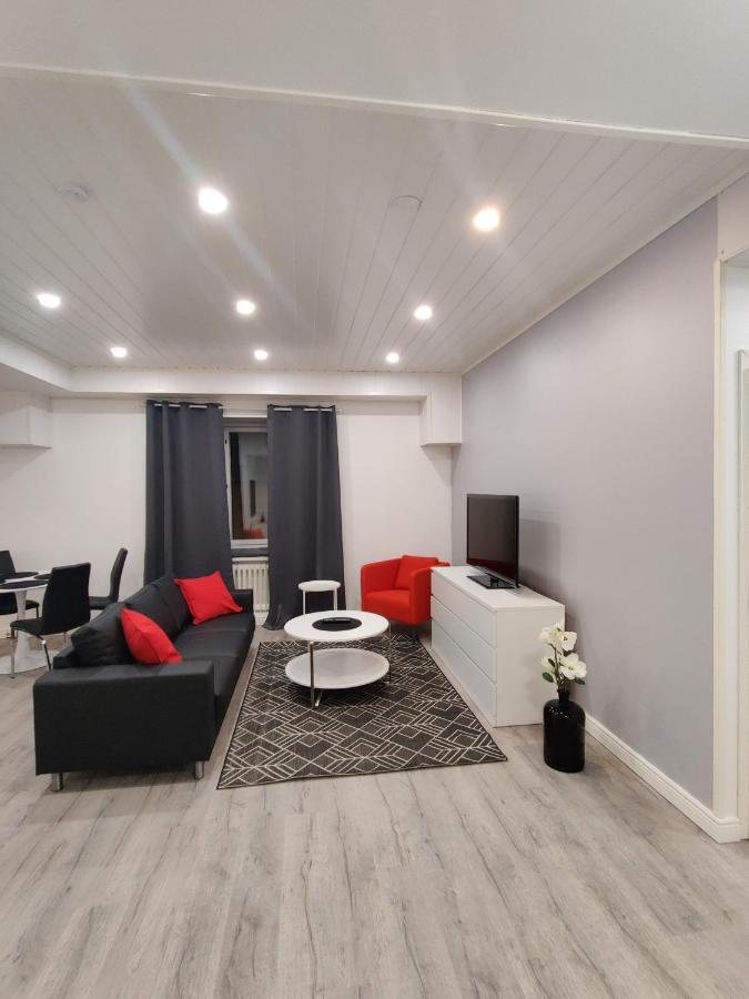 Alexi - Newly Renovated In The Heart Of The Near To Railway Station And Nokia Arena