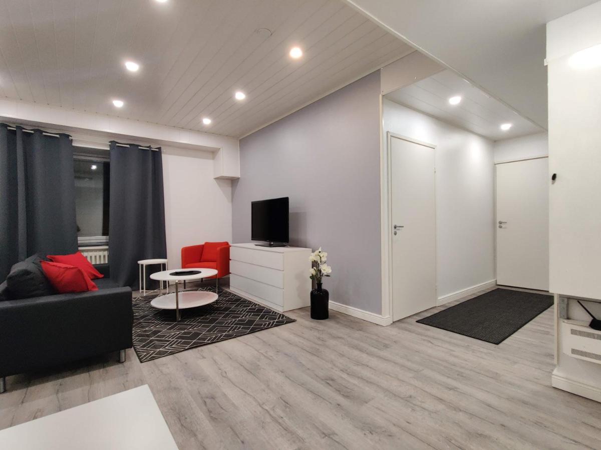 Alexi - Newly Renovated In The Heart Of The Near To Railway Station And Nokia Arena *