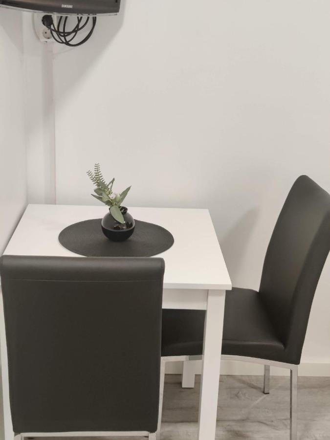 Alexi - Newly Renovated In The Heart Of The Near To Railway Station And Nokia Arena Appartement Tampere
